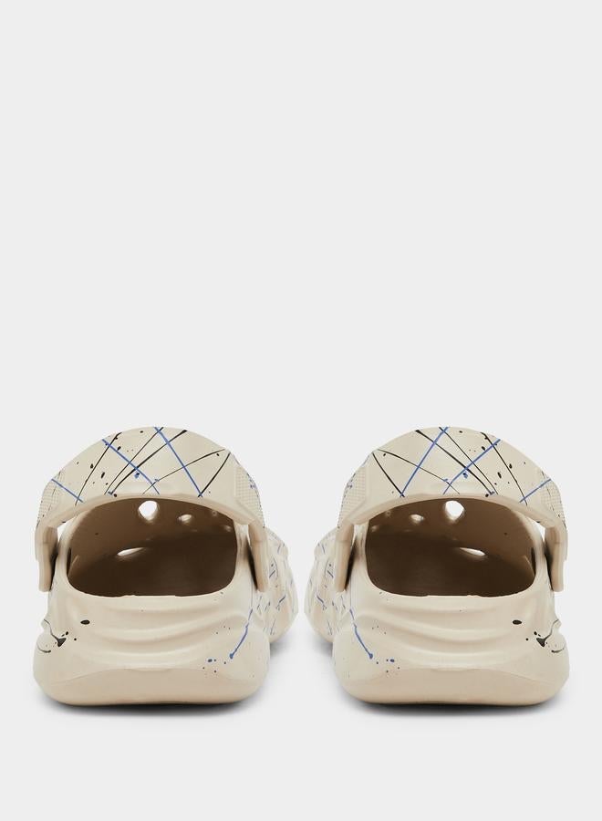 Styli Printed Sculpted Slip-On Clogs - Image 5